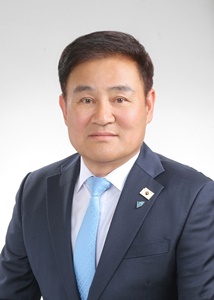 김재우 시의원, 이승환 콘서트 취소 시정질문